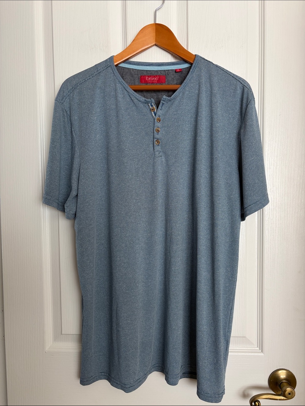 Bruno - Short Sleeve Henley T-Shirt in Steel Blue